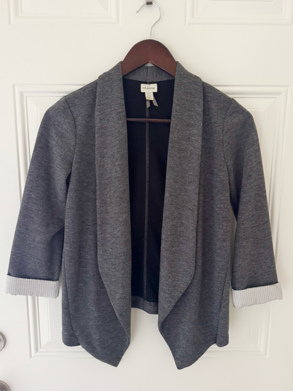 DYNAMITE heathered grey open front blazer with 3/4 sleeves and satin cuffs XS